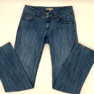 LAST CHANCE - CAbi size 6 straight leg jeans stretch